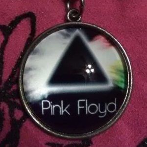 Pink Floyd Cabochon Key Chain